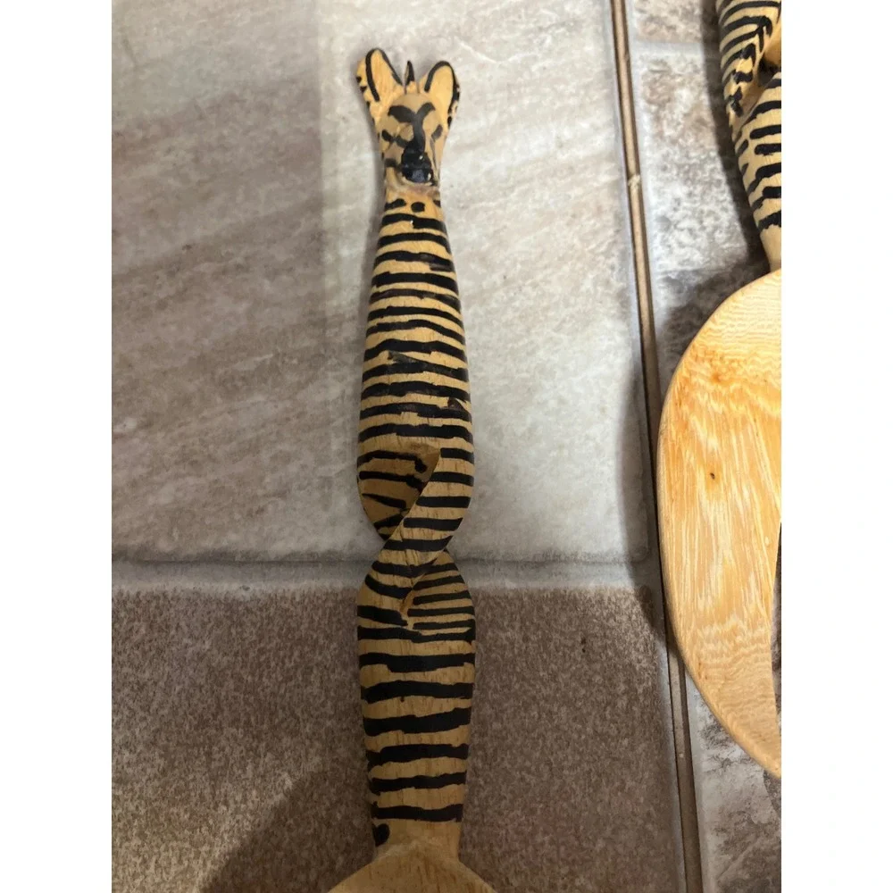Hand Carved Wooden Zebra Salad Servers Spiral Handle Safari Decor 2pc Set 11.5in